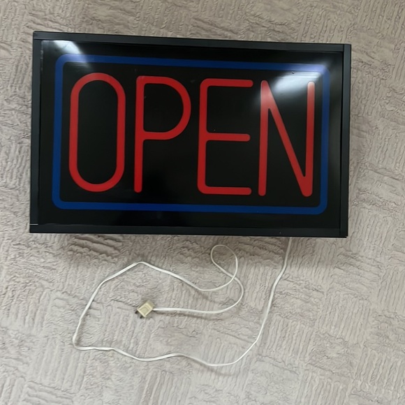 Vintage OPEN light up sign, approx 21”x13”x4.5” - Picture 7 of 16